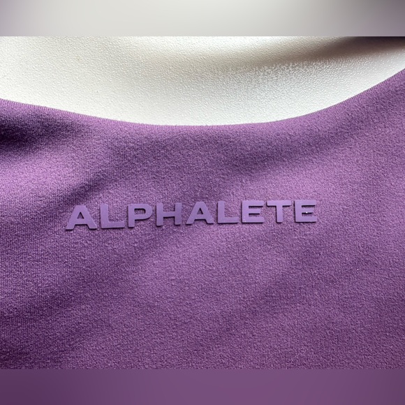 Alphalete AURA STRAPPY LONGLINE BRA. Size small. Aster purple. - Picture 5 of 7